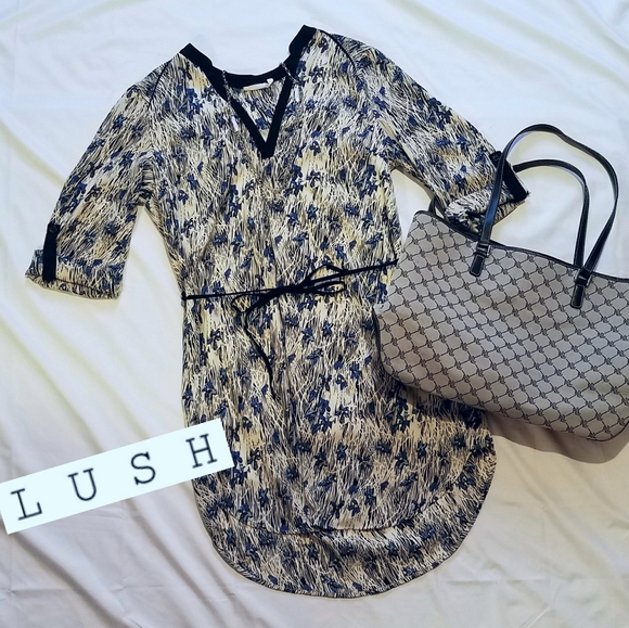 Lush Dresses & Skirts - LUSH belted 1/2 sleeve lined mini dress